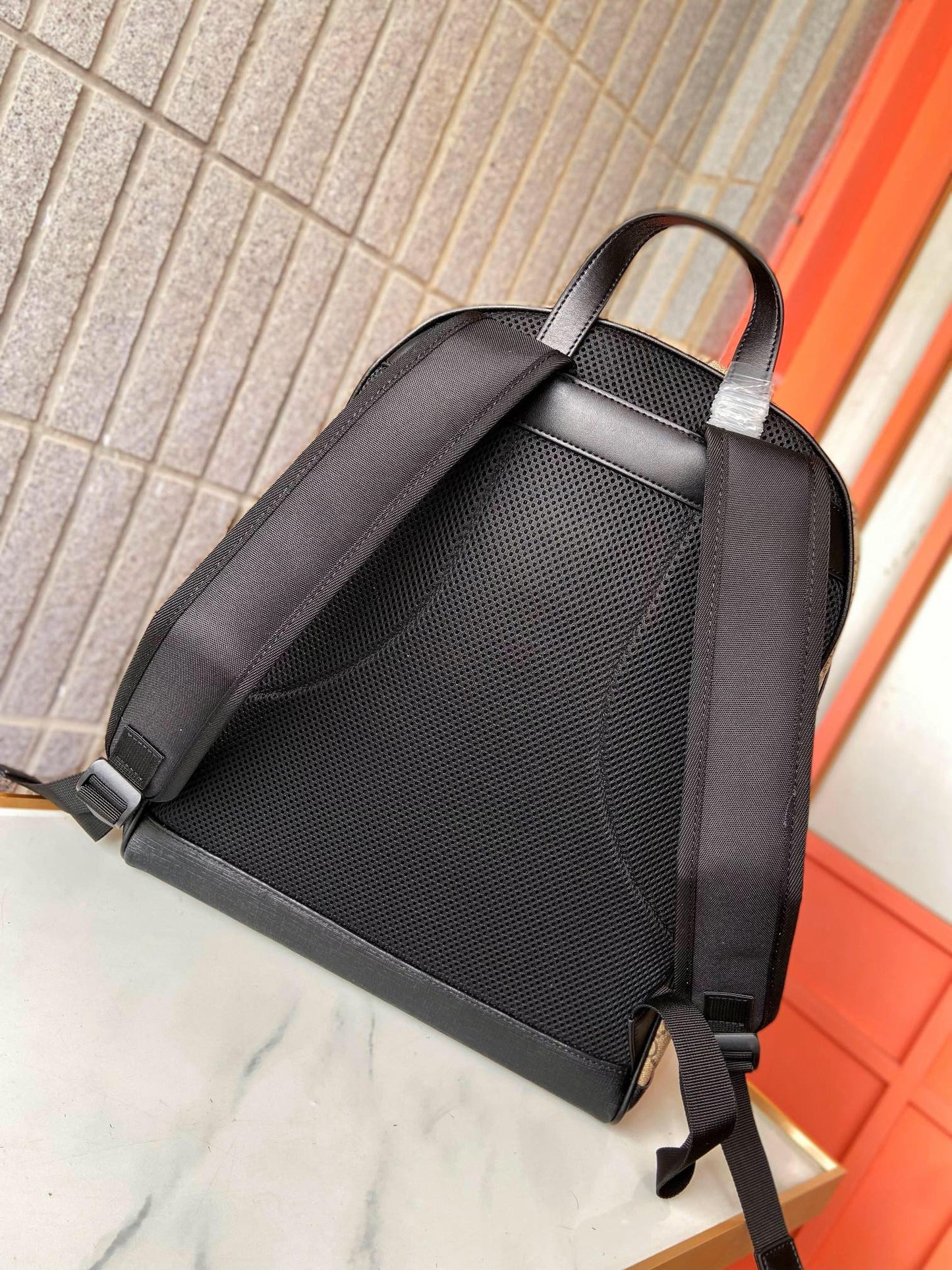 GG new arrival men backpack bag size :32*40*15 cm