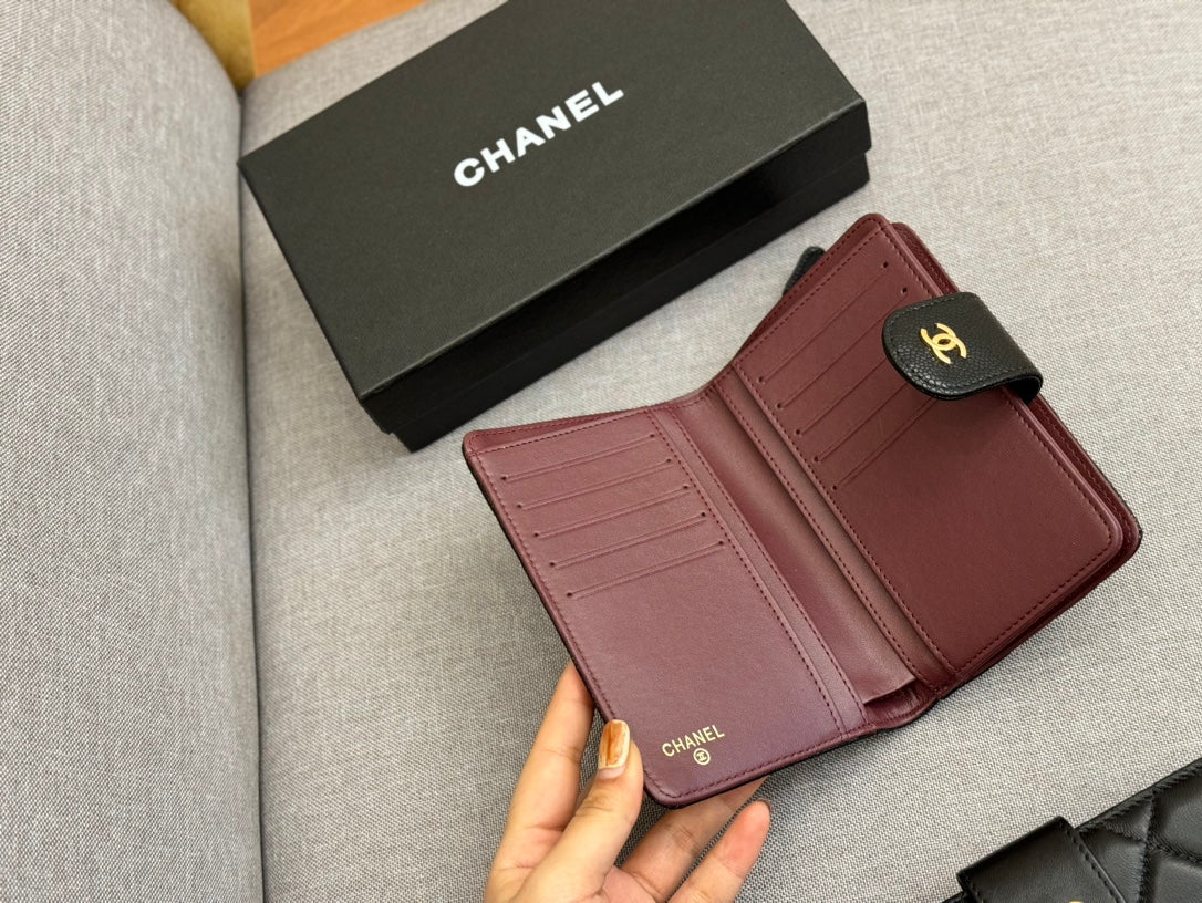 CC new arrival wallet size : 16*11cm