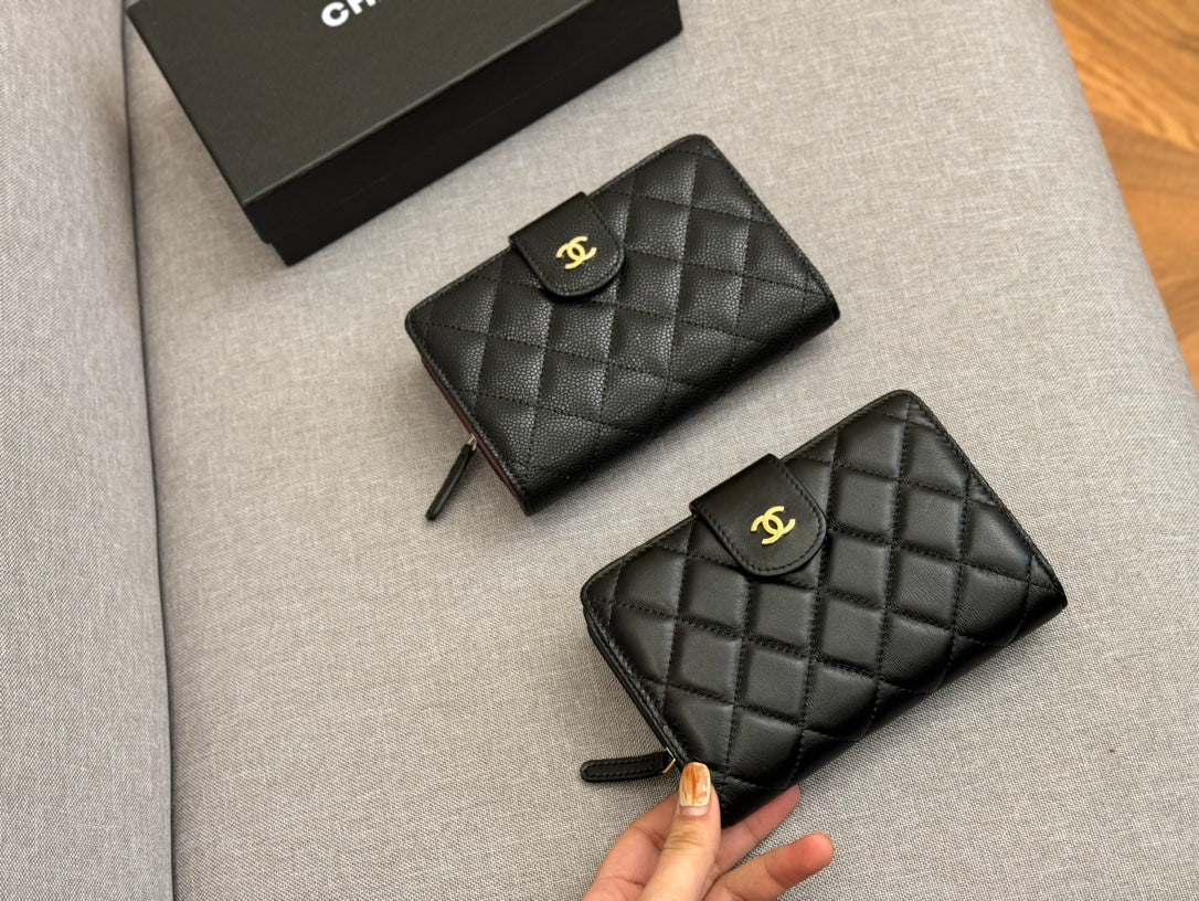 CC new arrival wallet size : 16*11cm