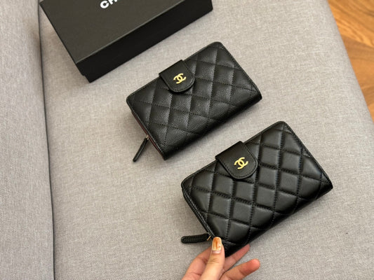 CC new arrival wallet size : 16*11cm