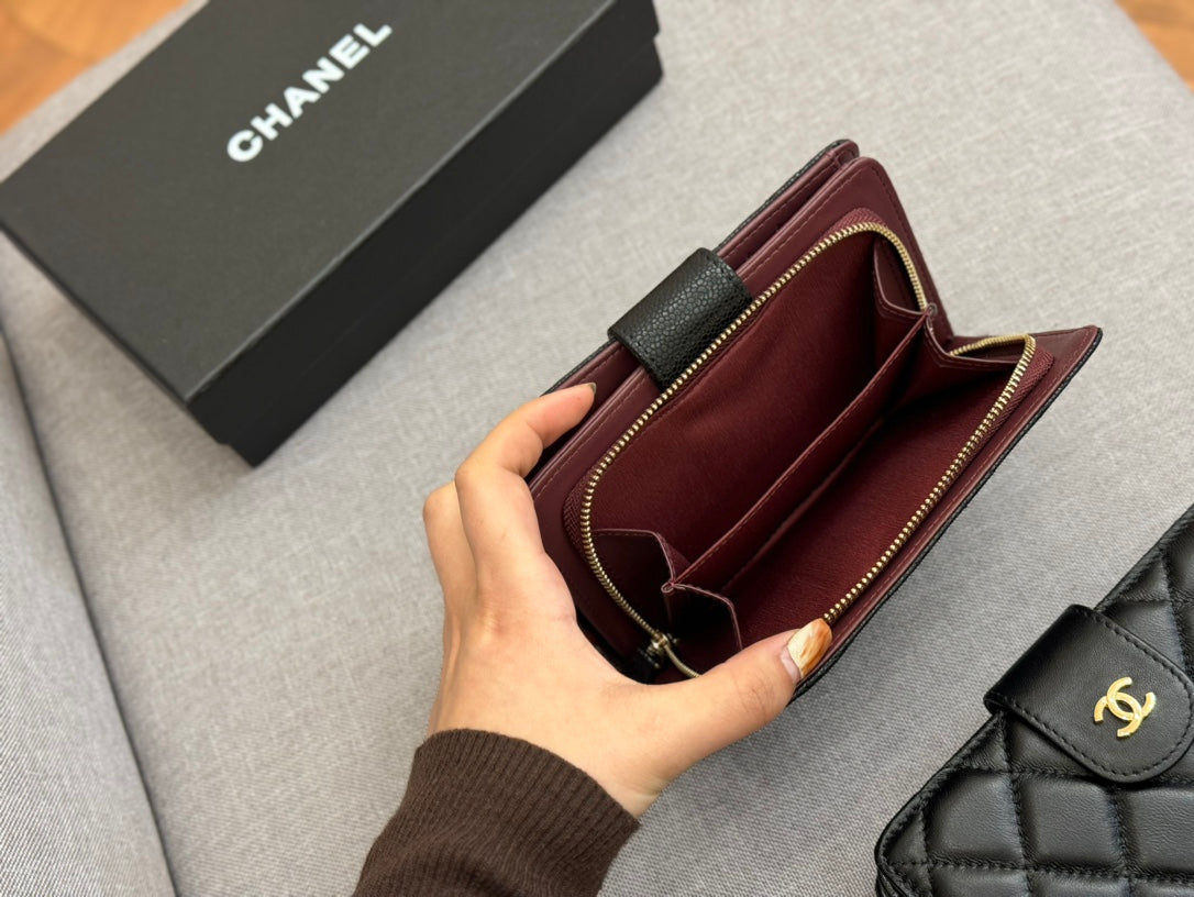 CC new arrival wallet size : 16*11cm