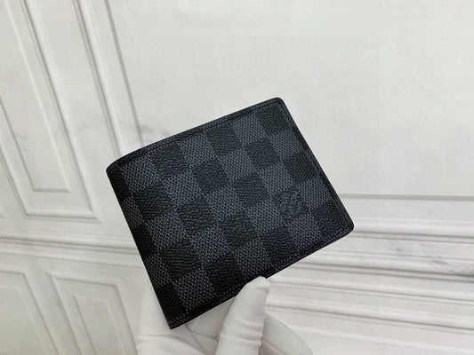 Louis new arrival wallets card holder size : 11-9cm