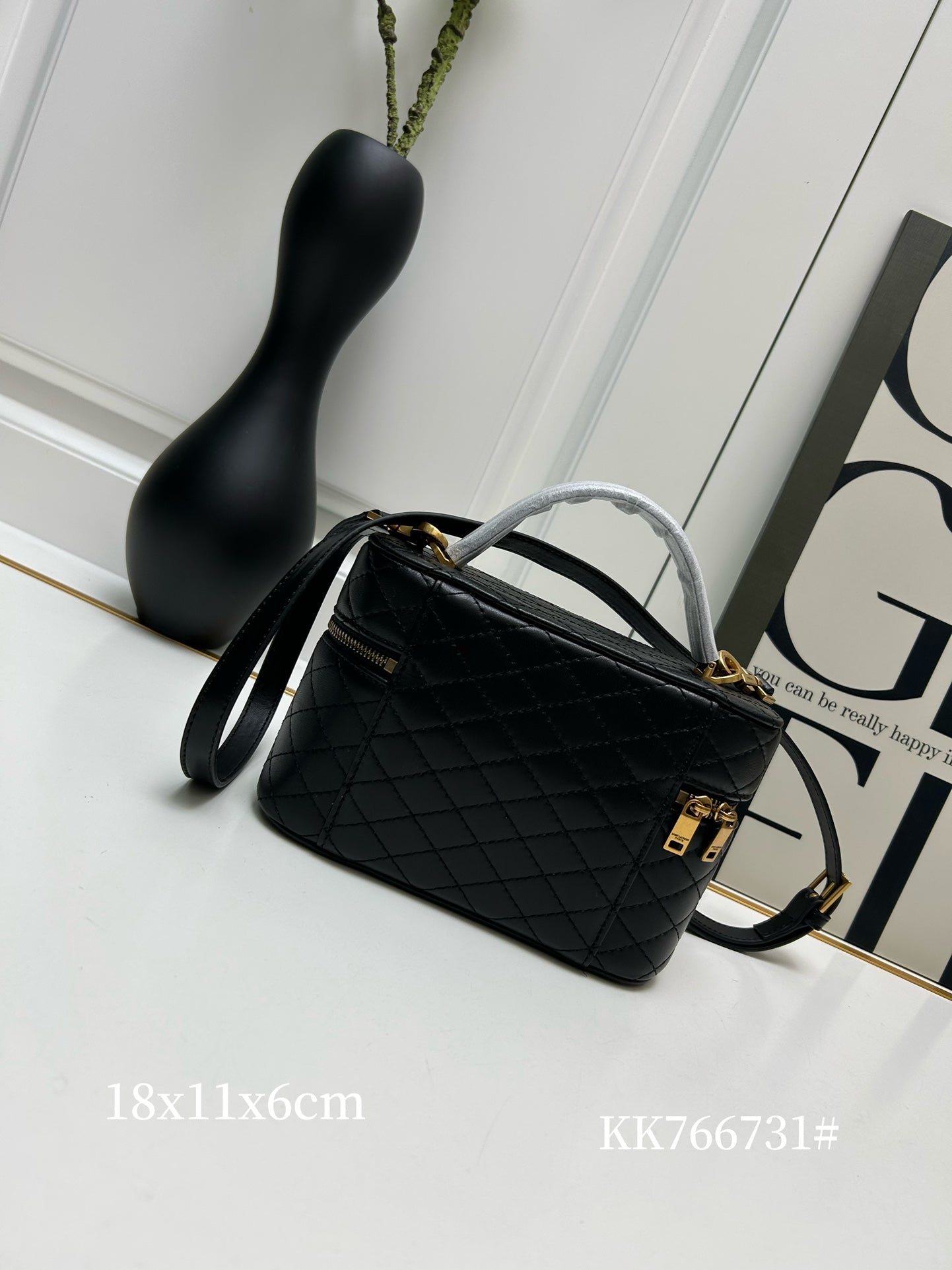 Y Mini Gaby Saint 2024 Mini Gaby size: 18×11×6.5 cm