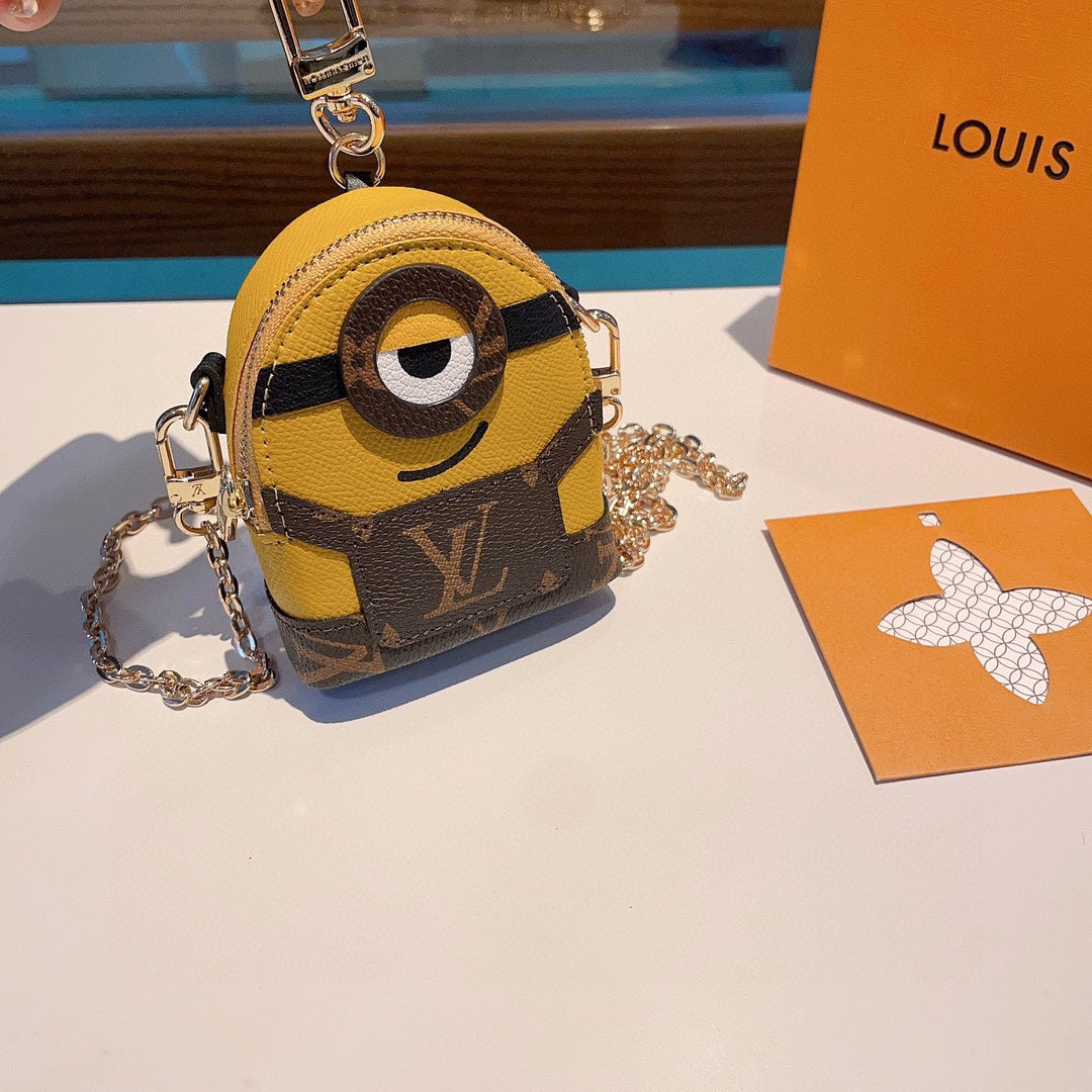 Louis mini wallet size: 12*9 cm
