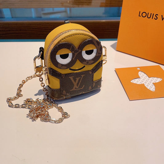 Louis mini wallet size: 12*9 cm