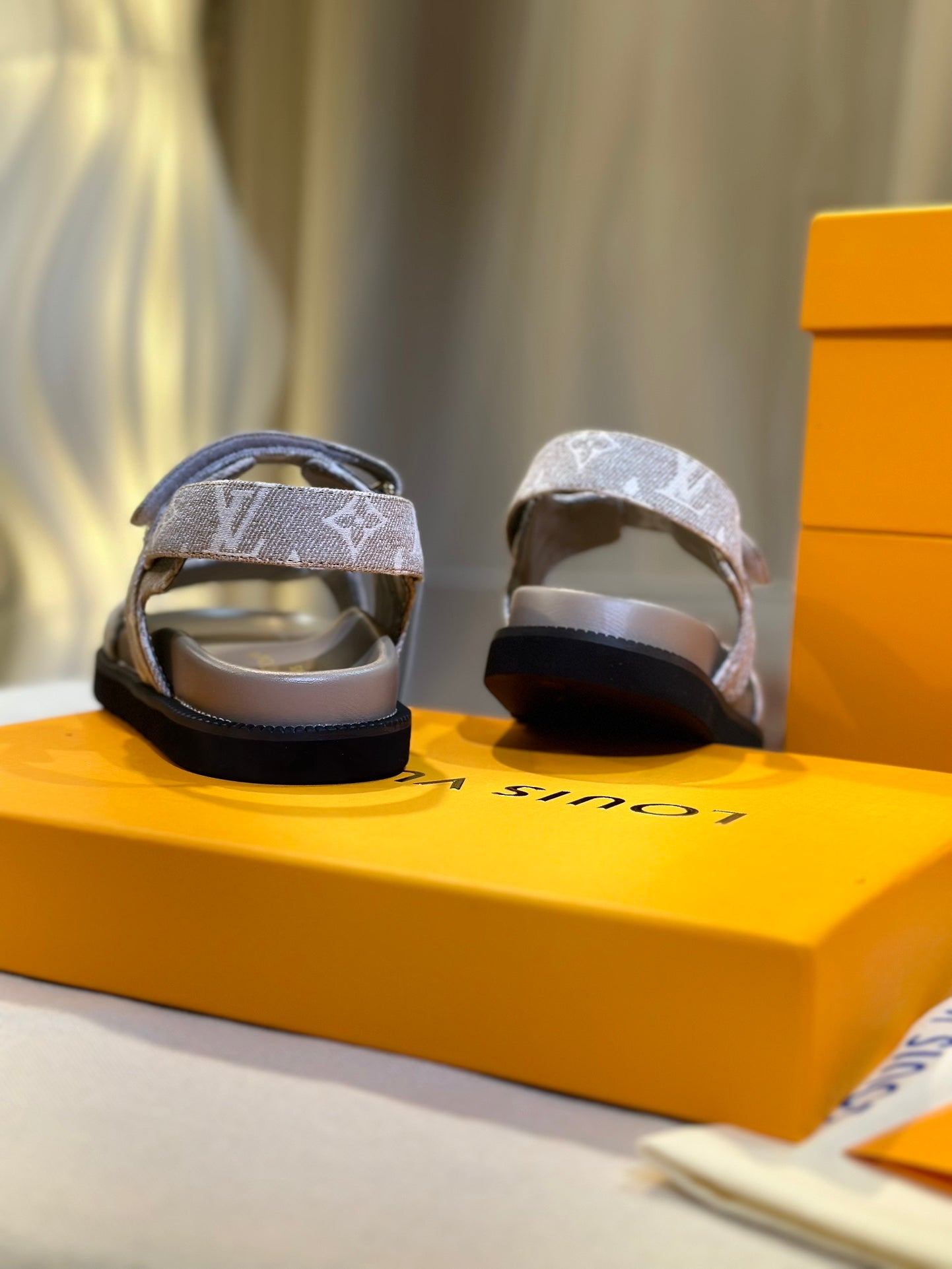 Louis new arrival summer women shoes