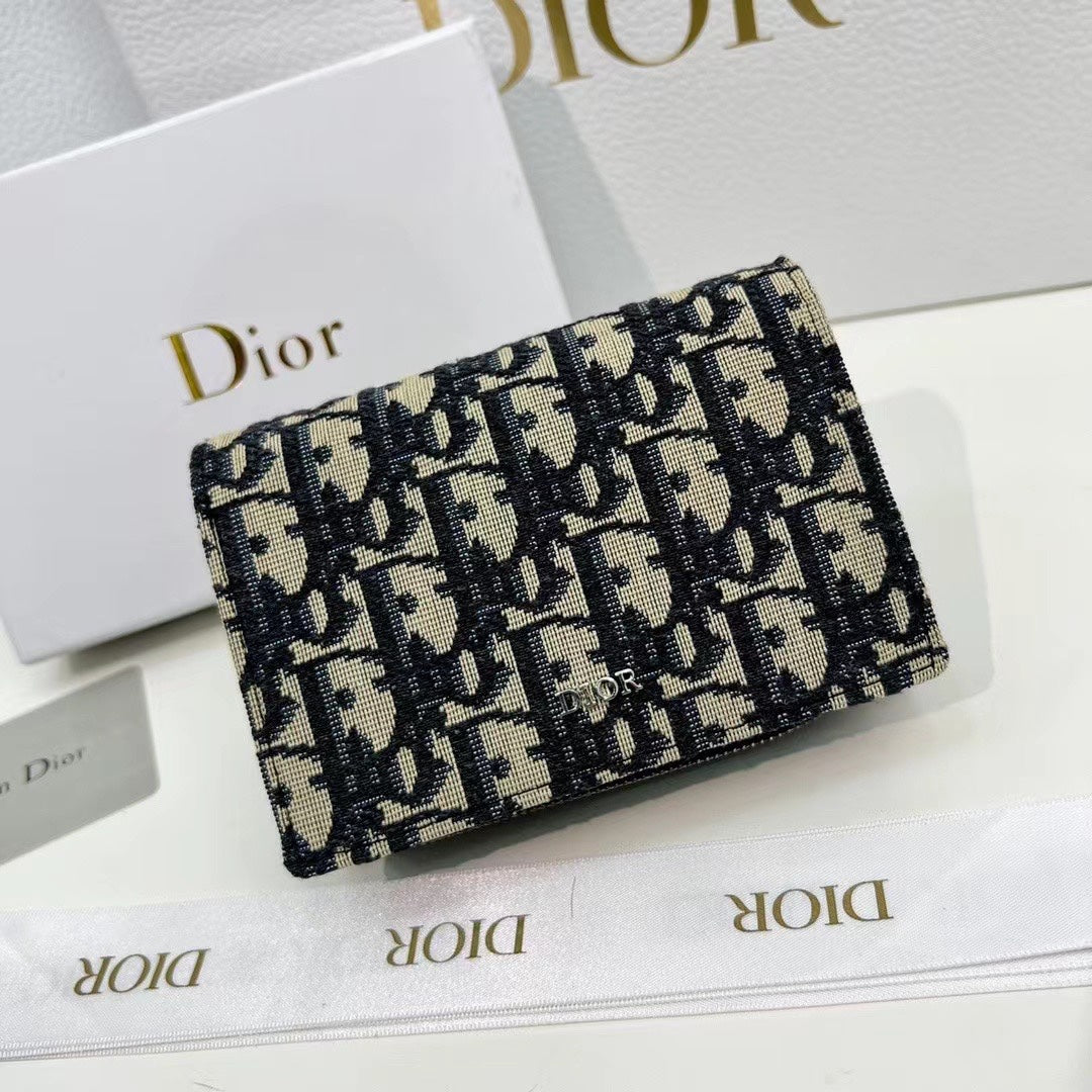 D new arrival wallet size:  13.5*9.5*3.5
