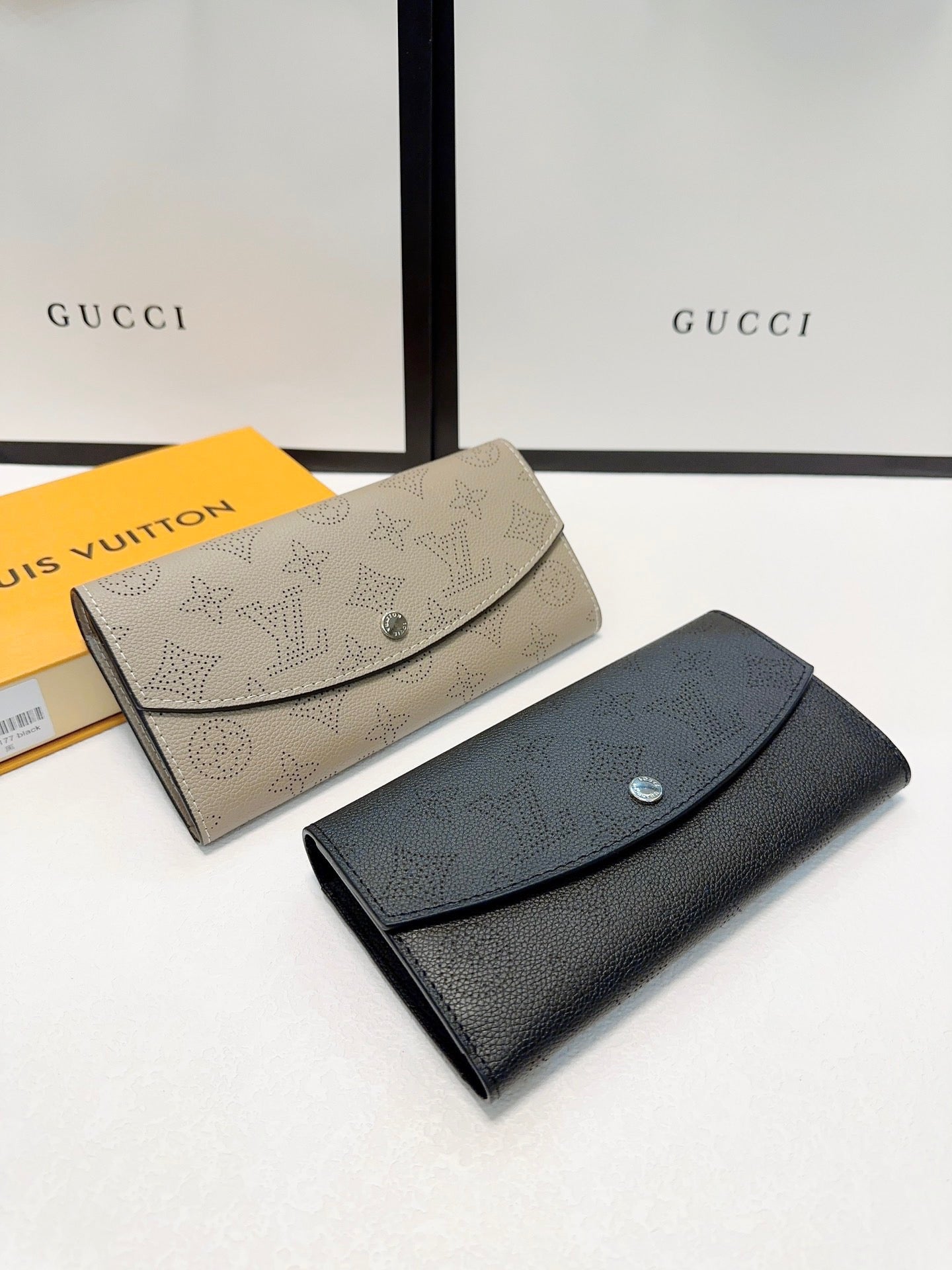 Louis new arrival wallet size: 19x10 cm