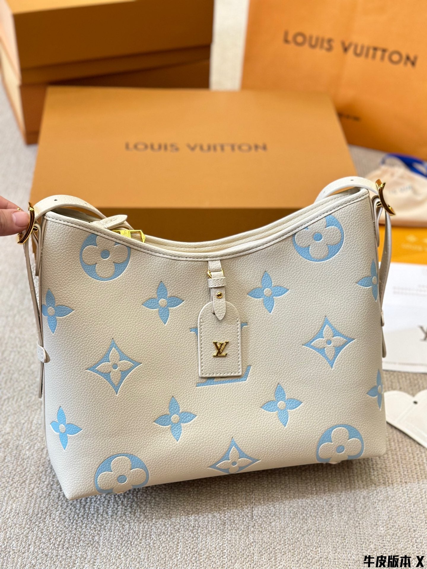 Louis Carryall new arrival size : 30 * 25cm