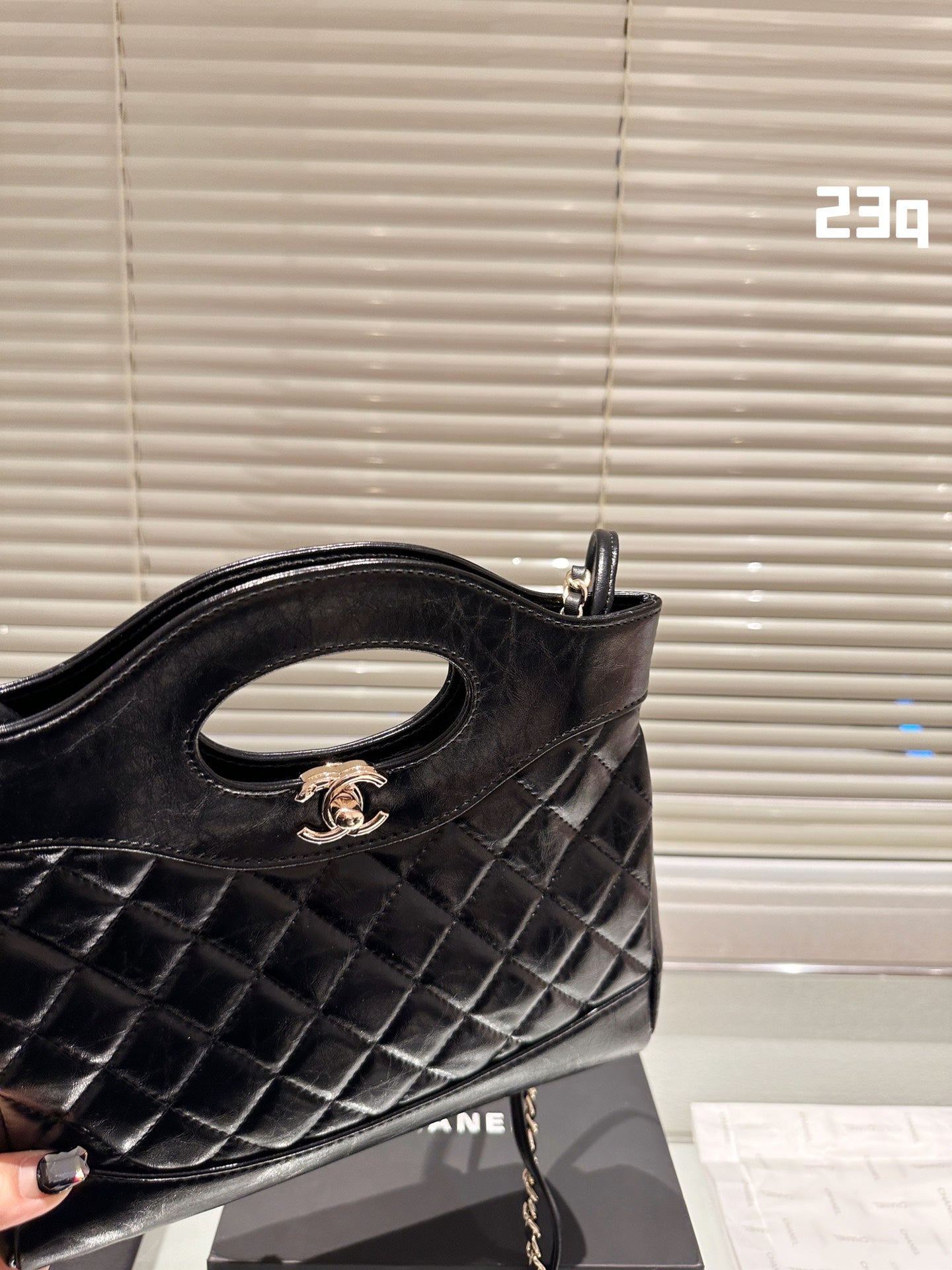 cc 31bag new arrival women bag size: 23 cm