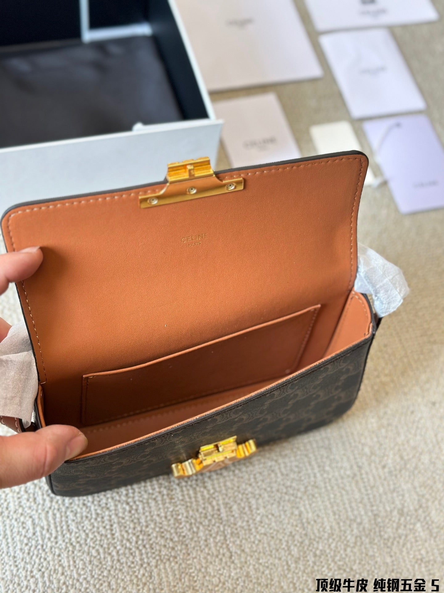 Ce eva TRIOMPHE CANVAS Size:20 12cm