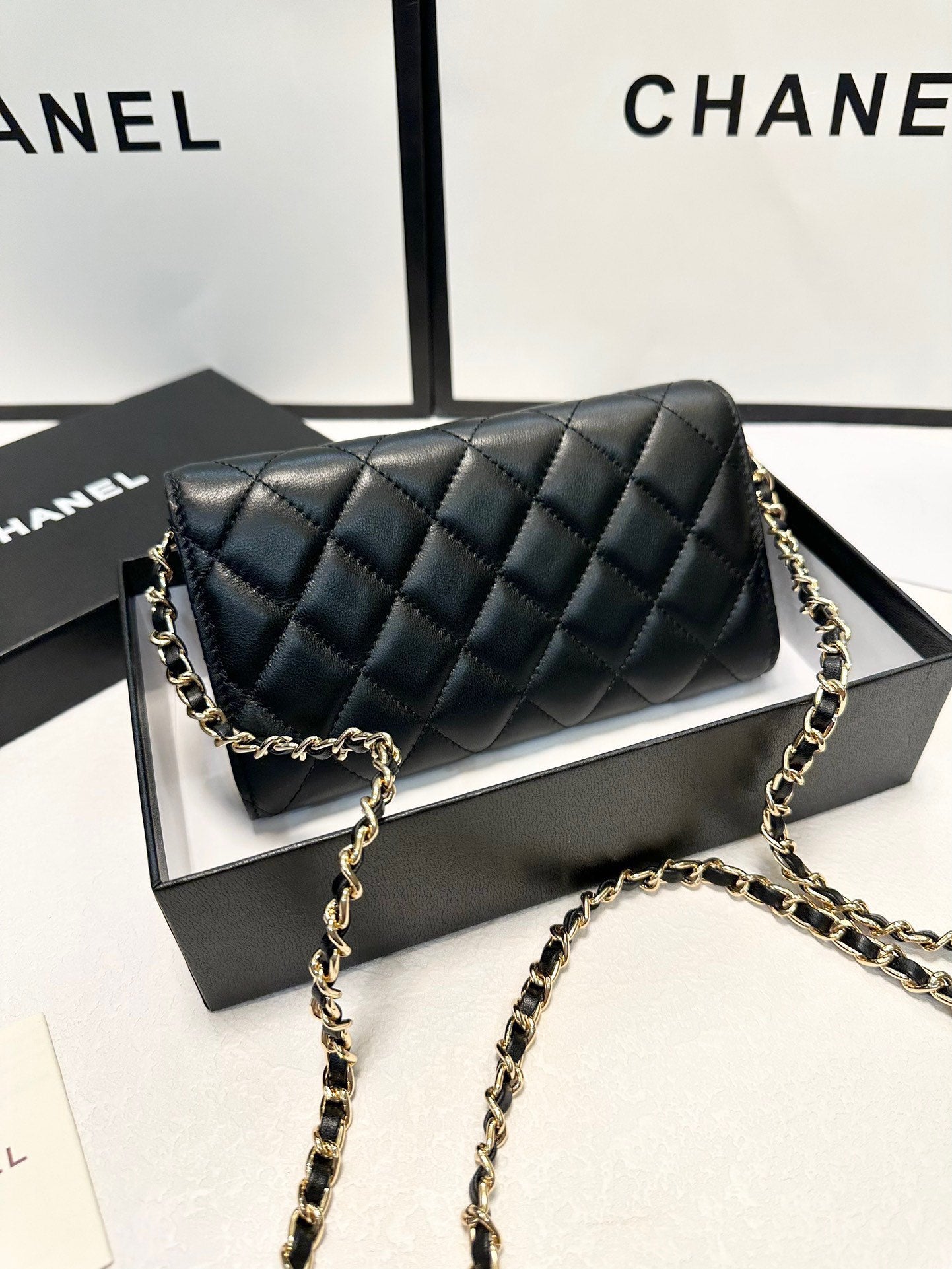 cc new arrival bag wallet size : 19x10 cm