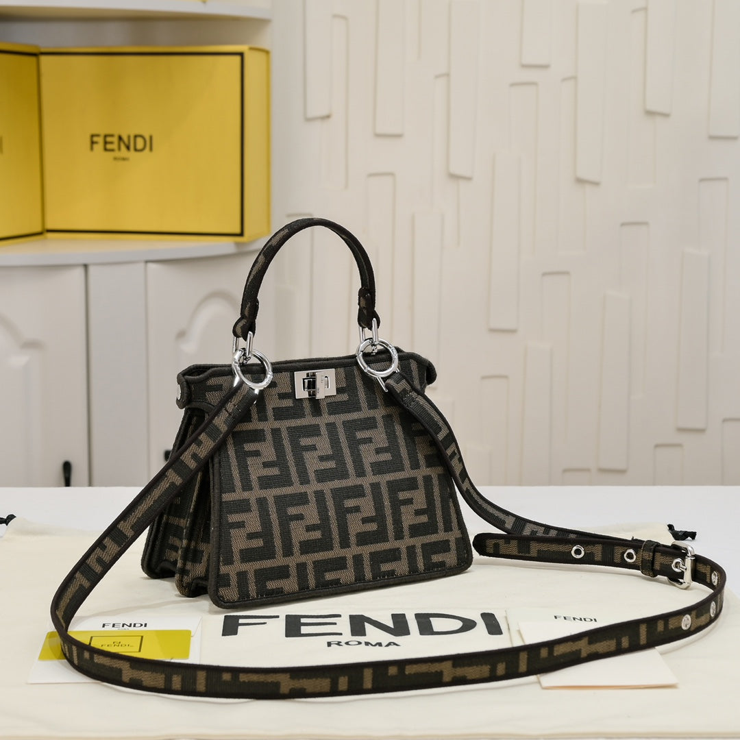 Fen Peekaboo ISeeU Petite diamond tote bag