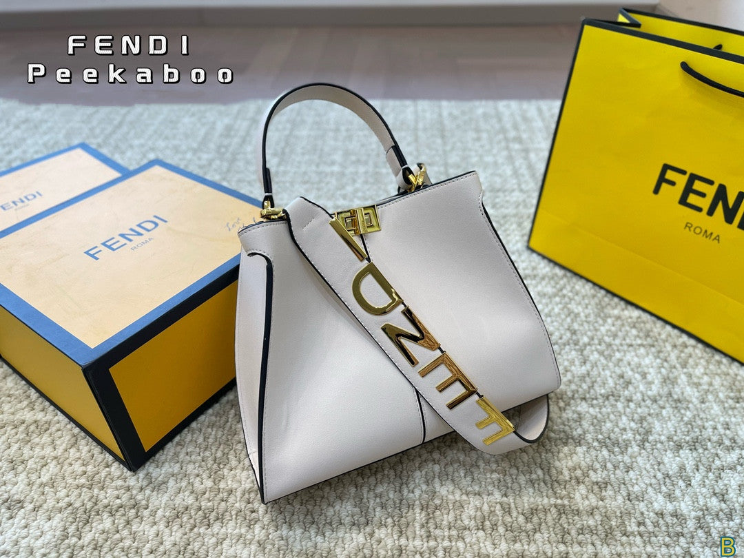 Fen Peekaboo new arrival tote bag size : 30*24 cm