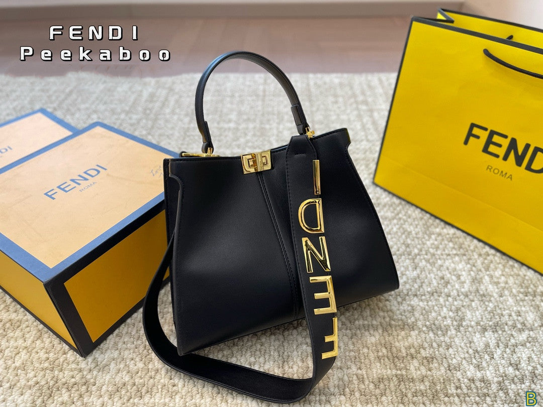 Fen Peekaboo new arrival tote bag size : 30*24 cm