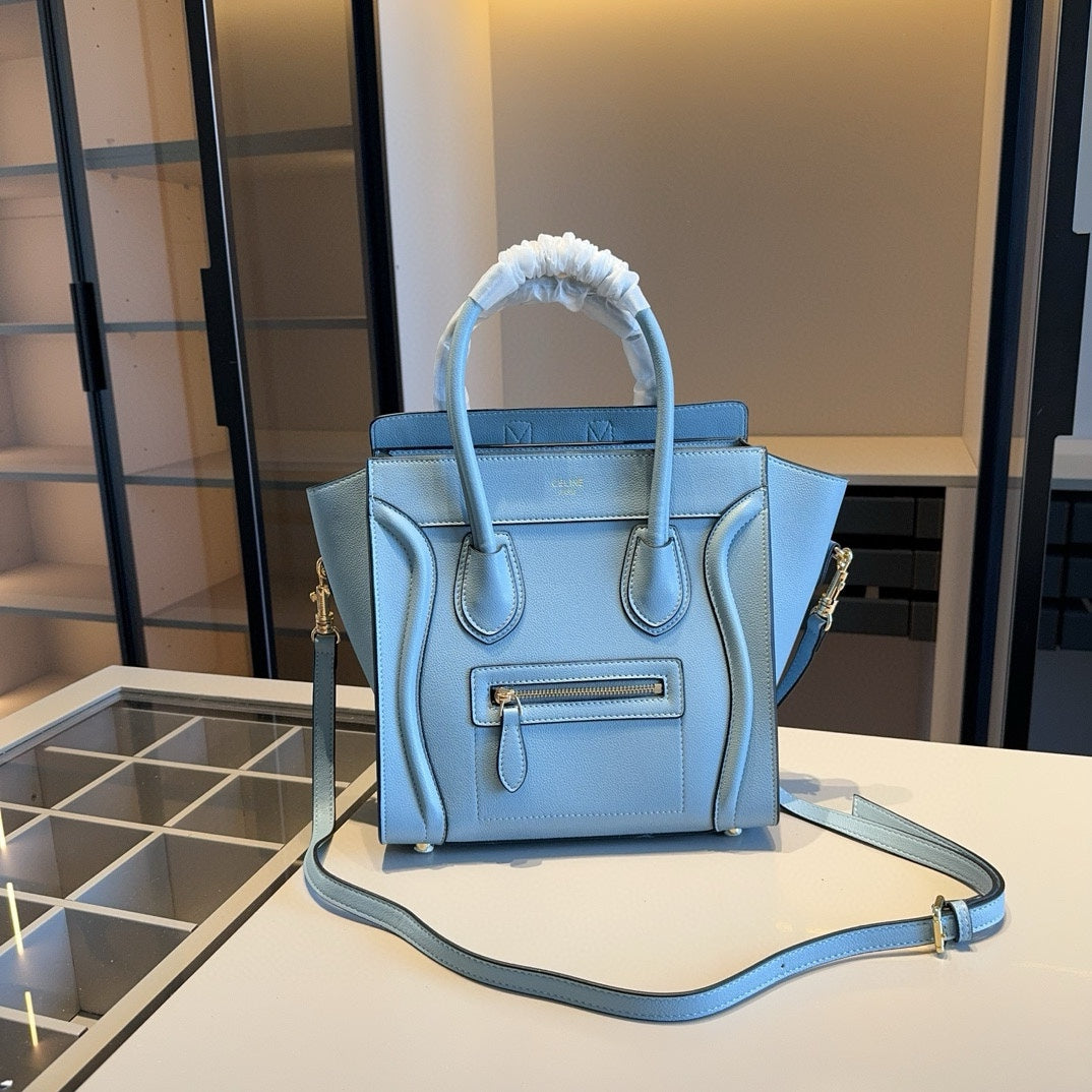 Ce new arrival tote bag size : 26 cm