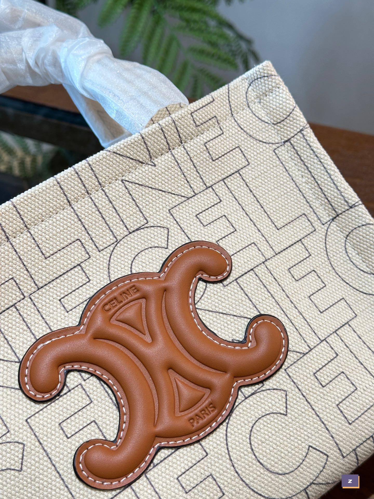 Ce Thais tote bag size : 26 cm