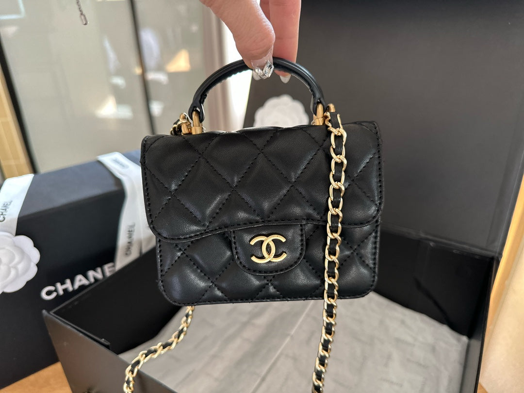 CC new arrival 24s mini bag size: 13*11 cm