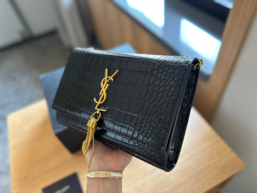 YSL Kate Woc monogram logo bag size 22×17cm