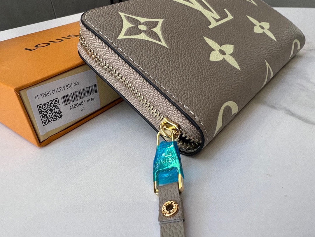 Louis new arrival zippy wallet size: 19.5 x 10.5 x 2.5 cm
