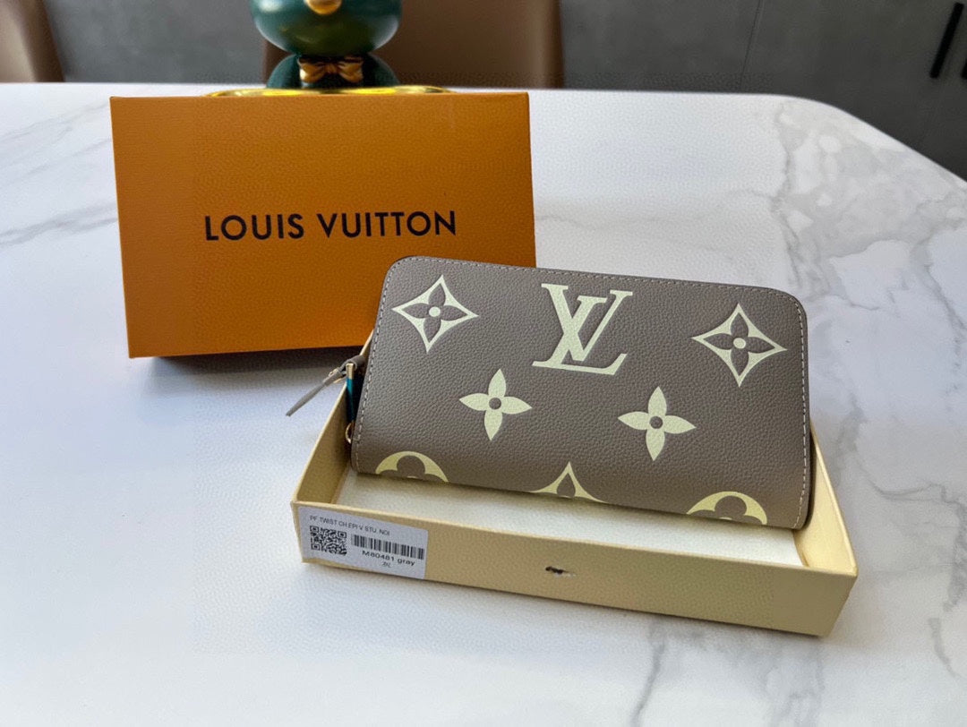 Louis new arrival zippy wallet size: 19.5 x 10.5 x 2.5 cm