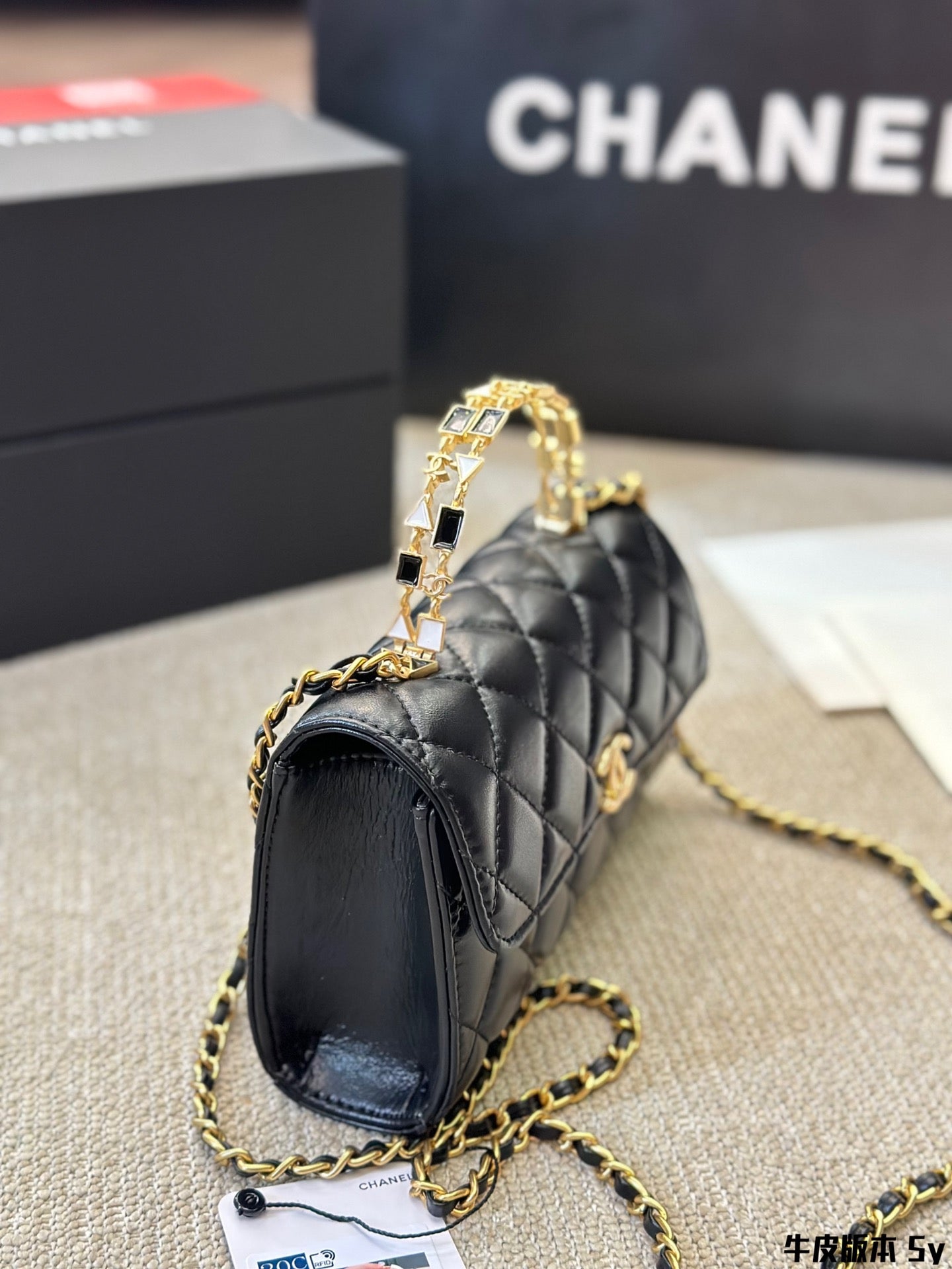 CC kelly 24B new arrival bag size: 20*12 cm