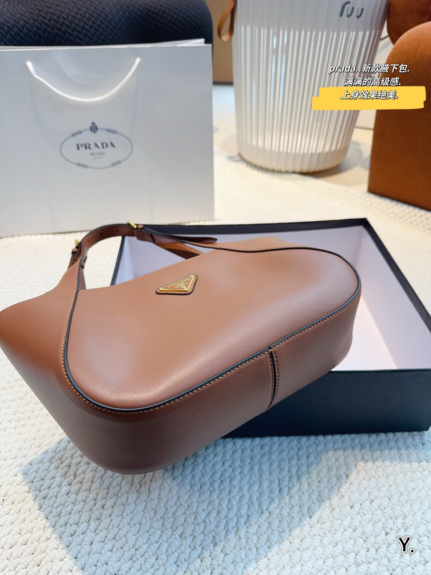 Pra new arrival hobo bag size: 27*7*19cm