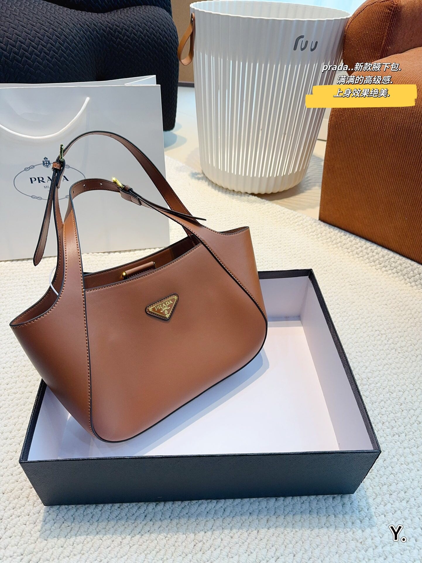 Pra new arrival hobo bag size: 27*7*19cm