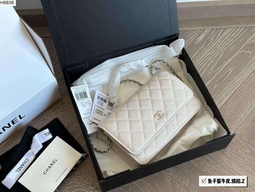 CC new arrival woc caviar leather bag size:19 * 12cm