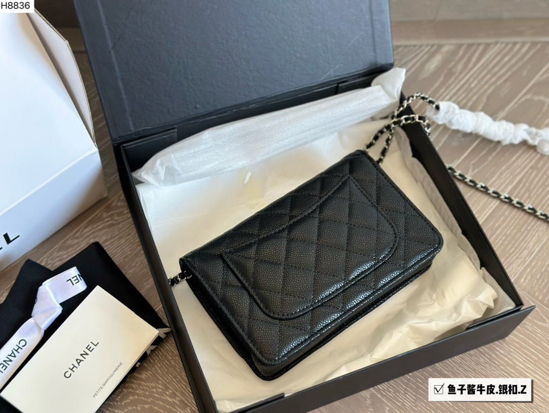 CC new arrival woc caviar leather bag size:19 * 12cm