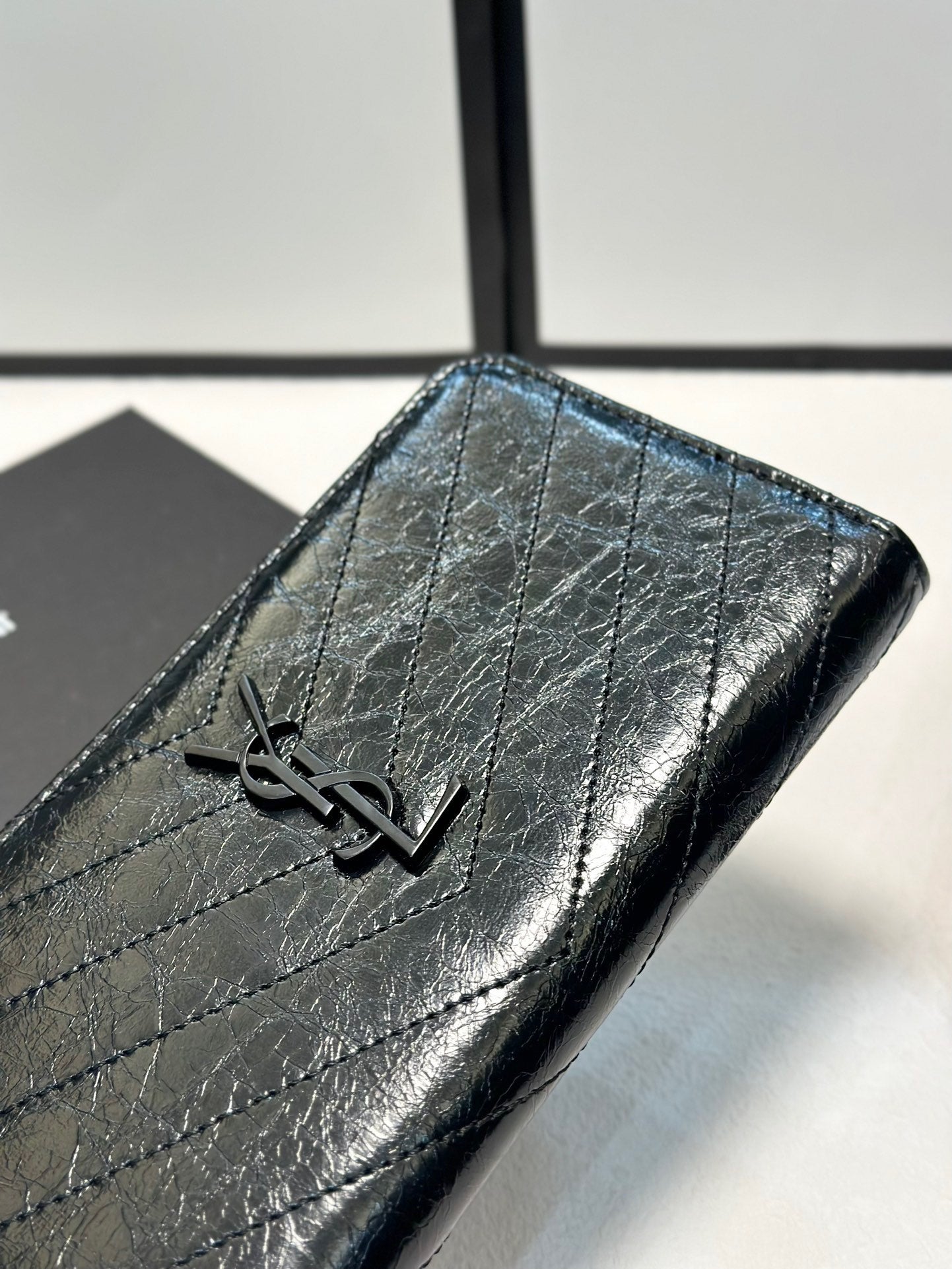 Y New arrival zippy wallet size: 19x10cm