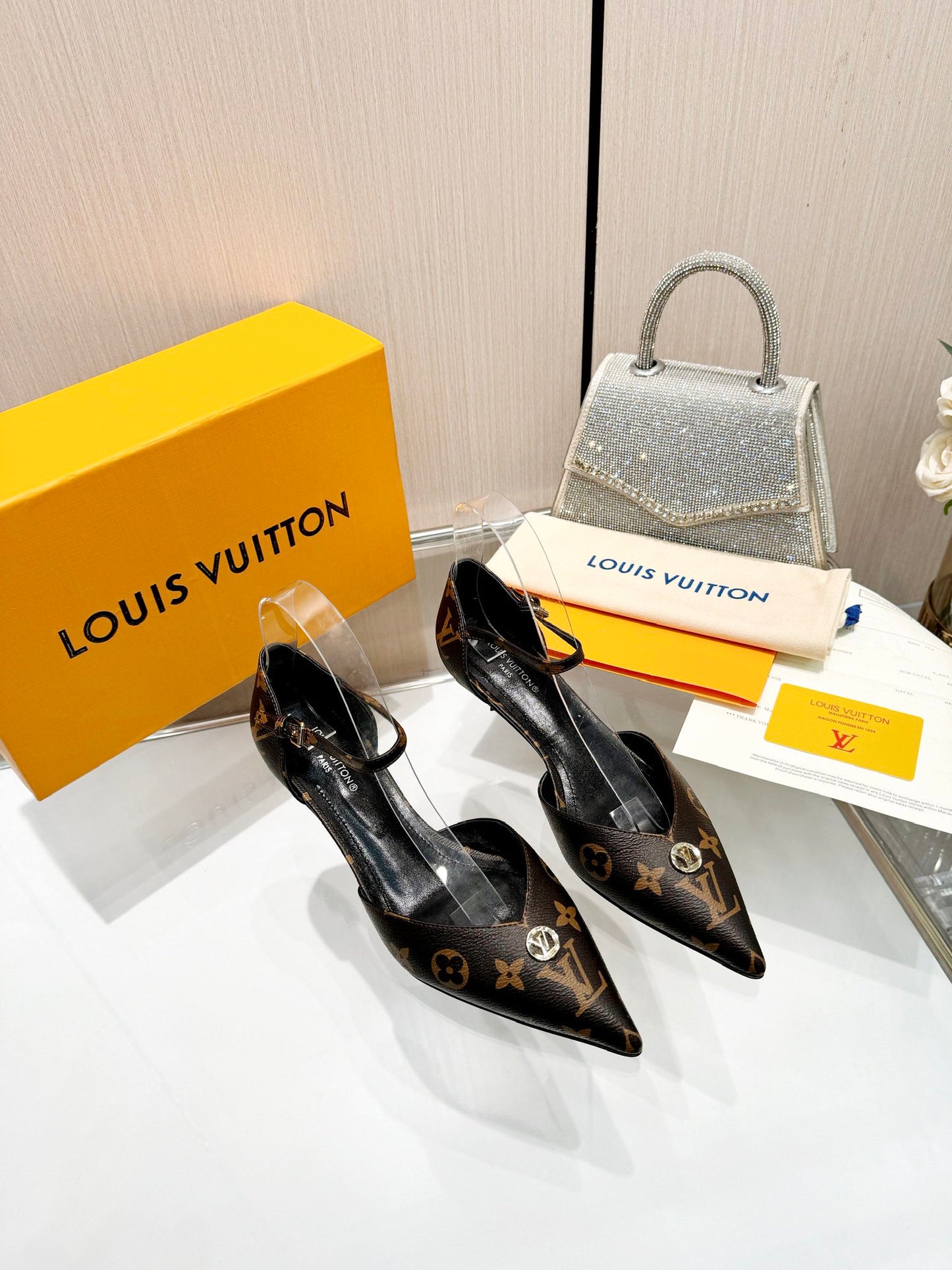 Louis new arrival women shoes heels 4 cm