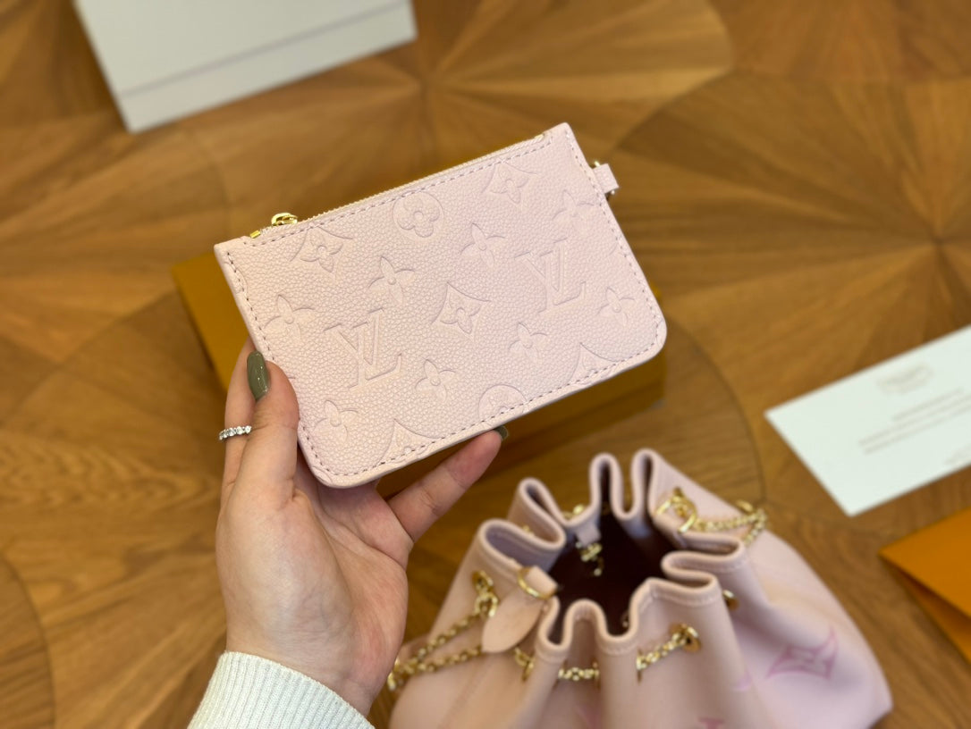 Louis new arrival summer bucket bag size: 29*22cm