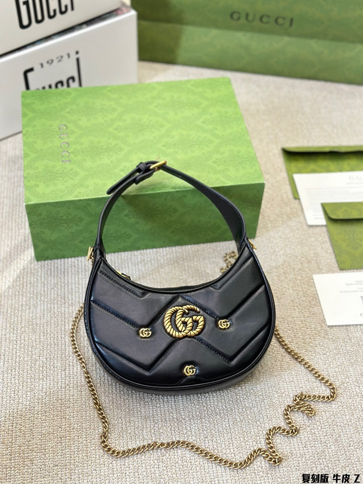 GG new arrival Marmont classic bag size: 20*12 cm