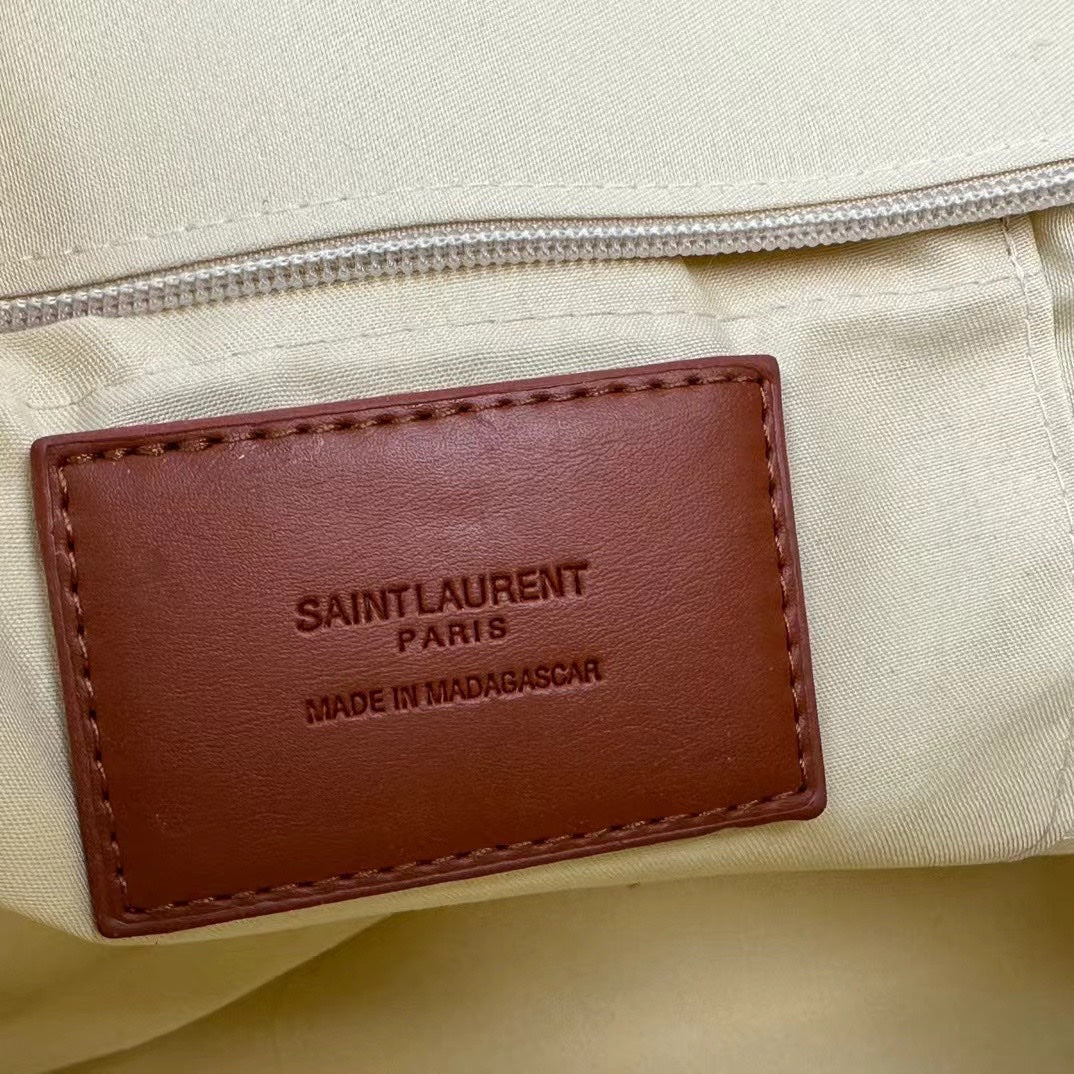 Y New arrival tote bag : 50×12×26cm