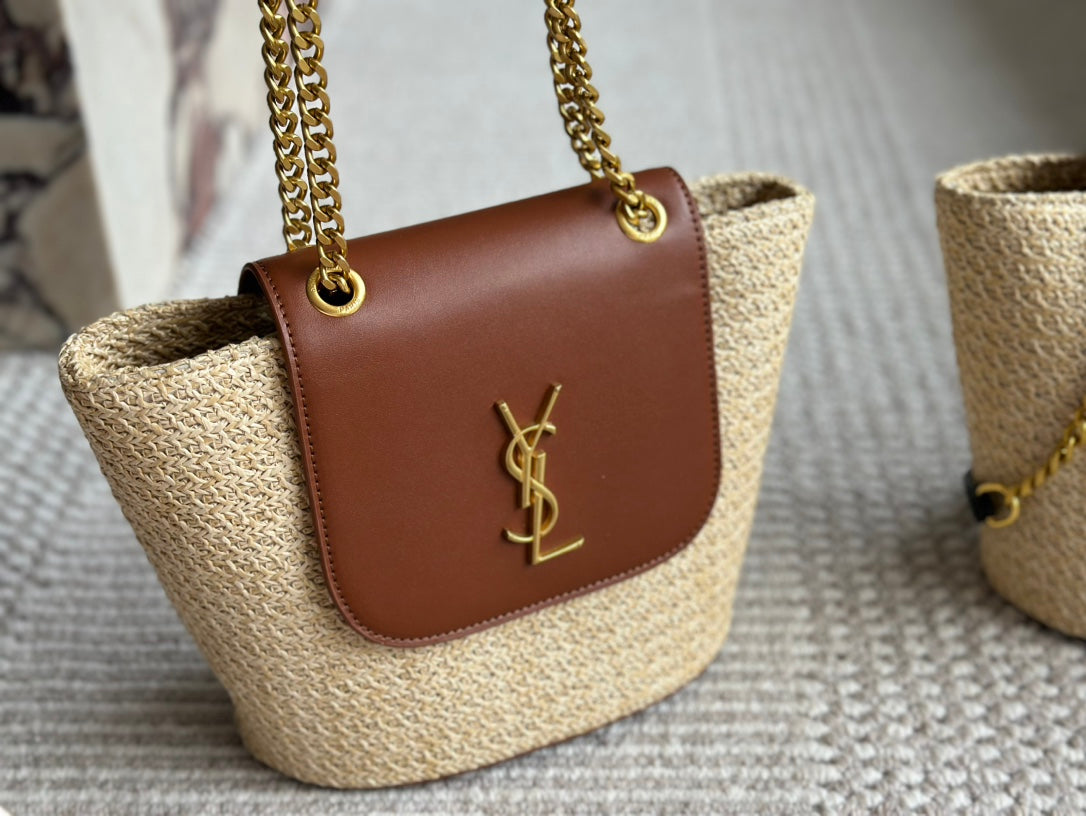 Y new arrival summer bag size:  23 * 20cm