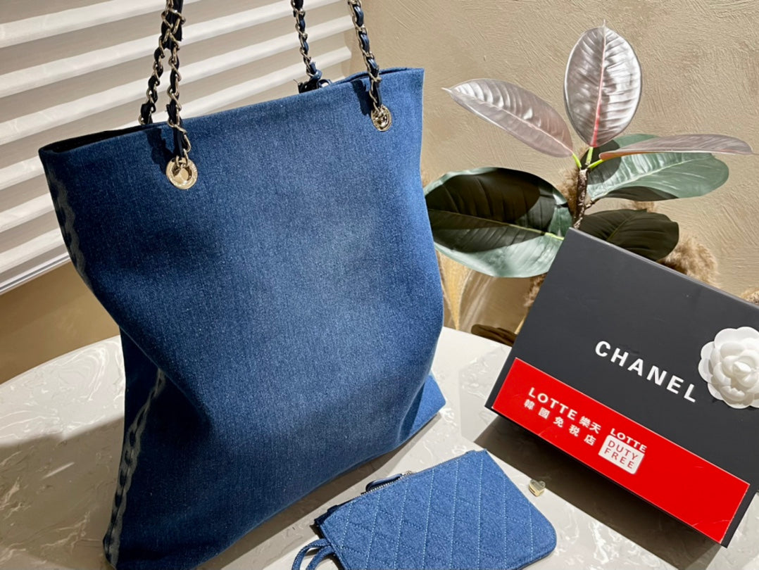 CC new arrival denim tote bag size: 30*40 cm