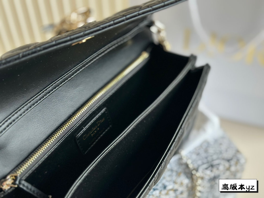 CD Miss 2024 new arrival bag size: 24*15cm