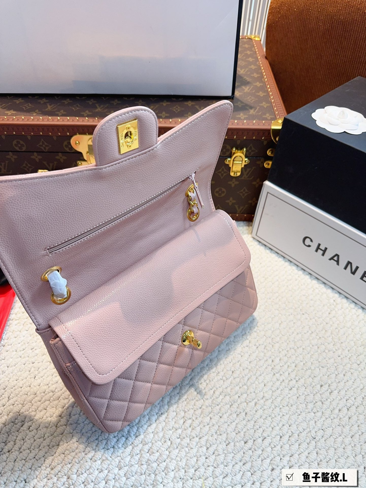 CC new arrival cf bag caviar leather size; 26*6*17cm