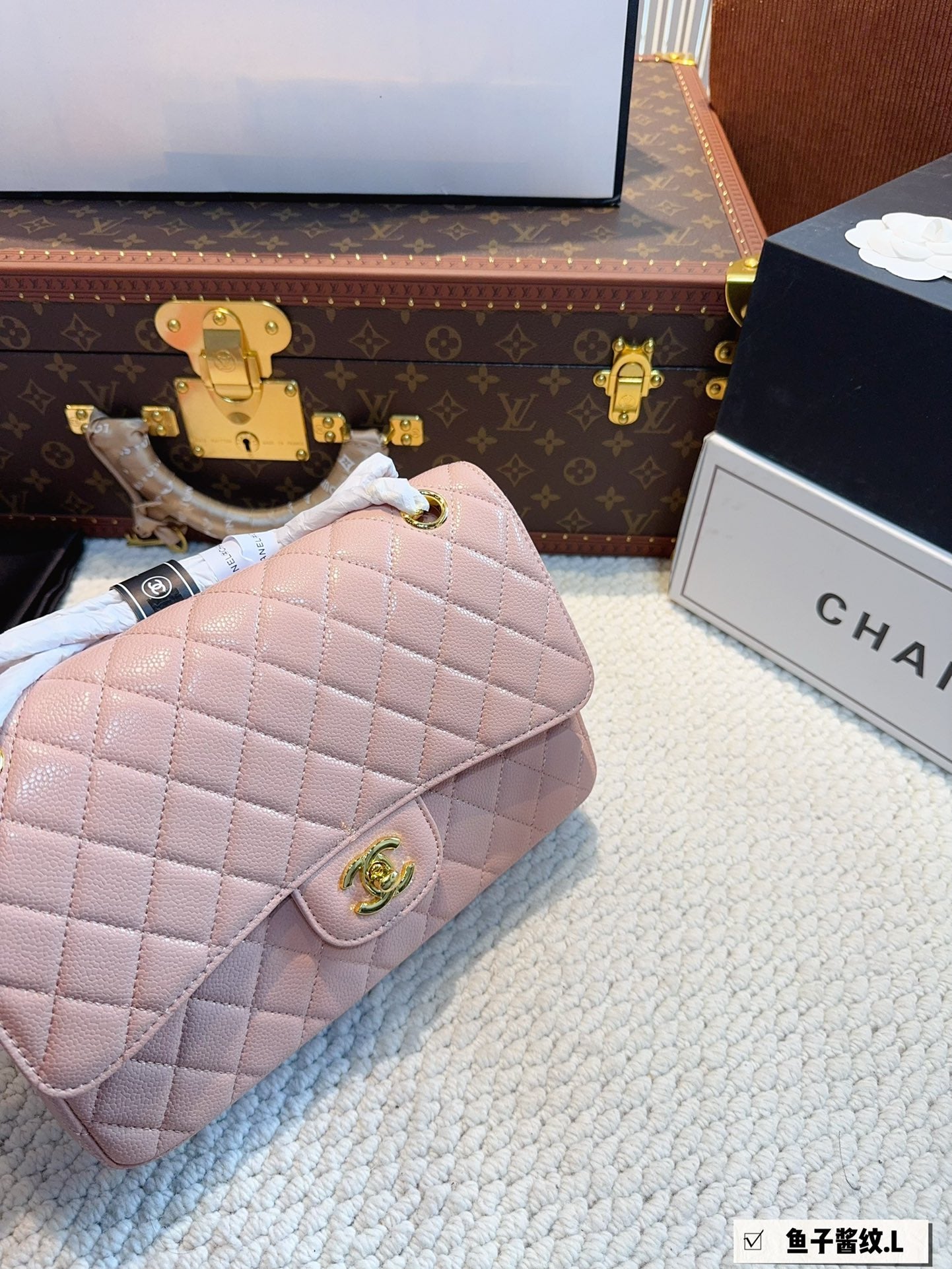 CC new arrival cf bag caviar leather size; 26*6*17cm