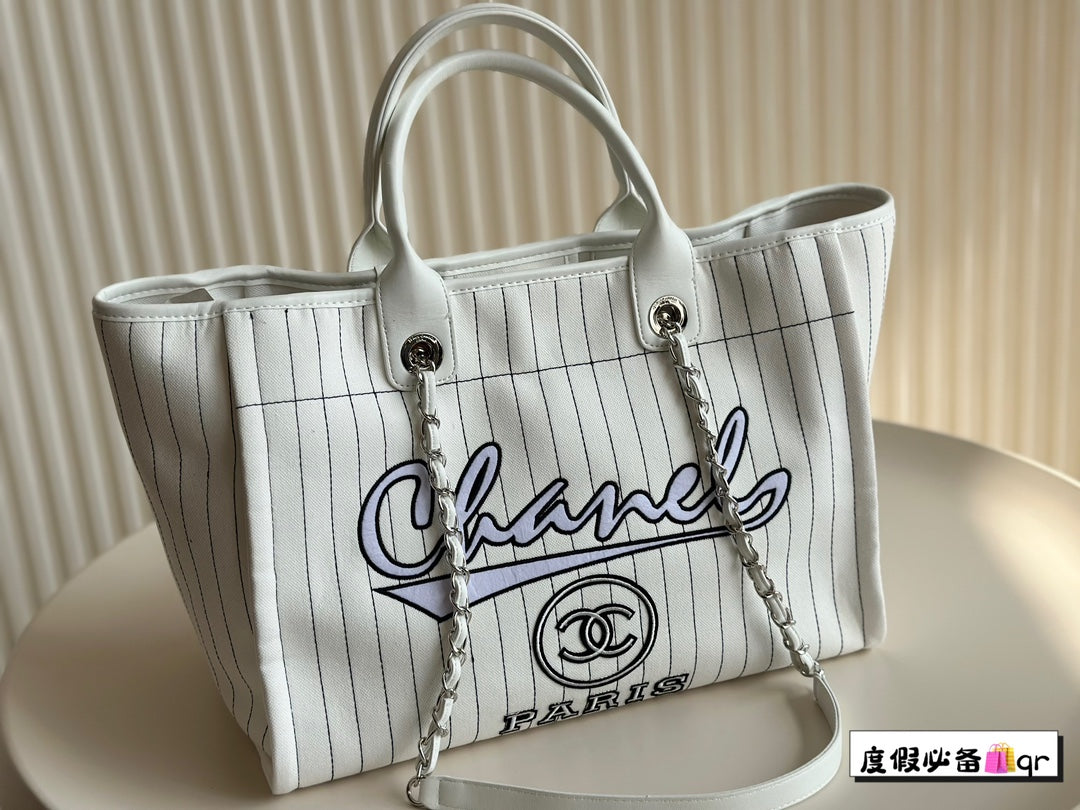 CC new arrival tote bag size: 36*28cm