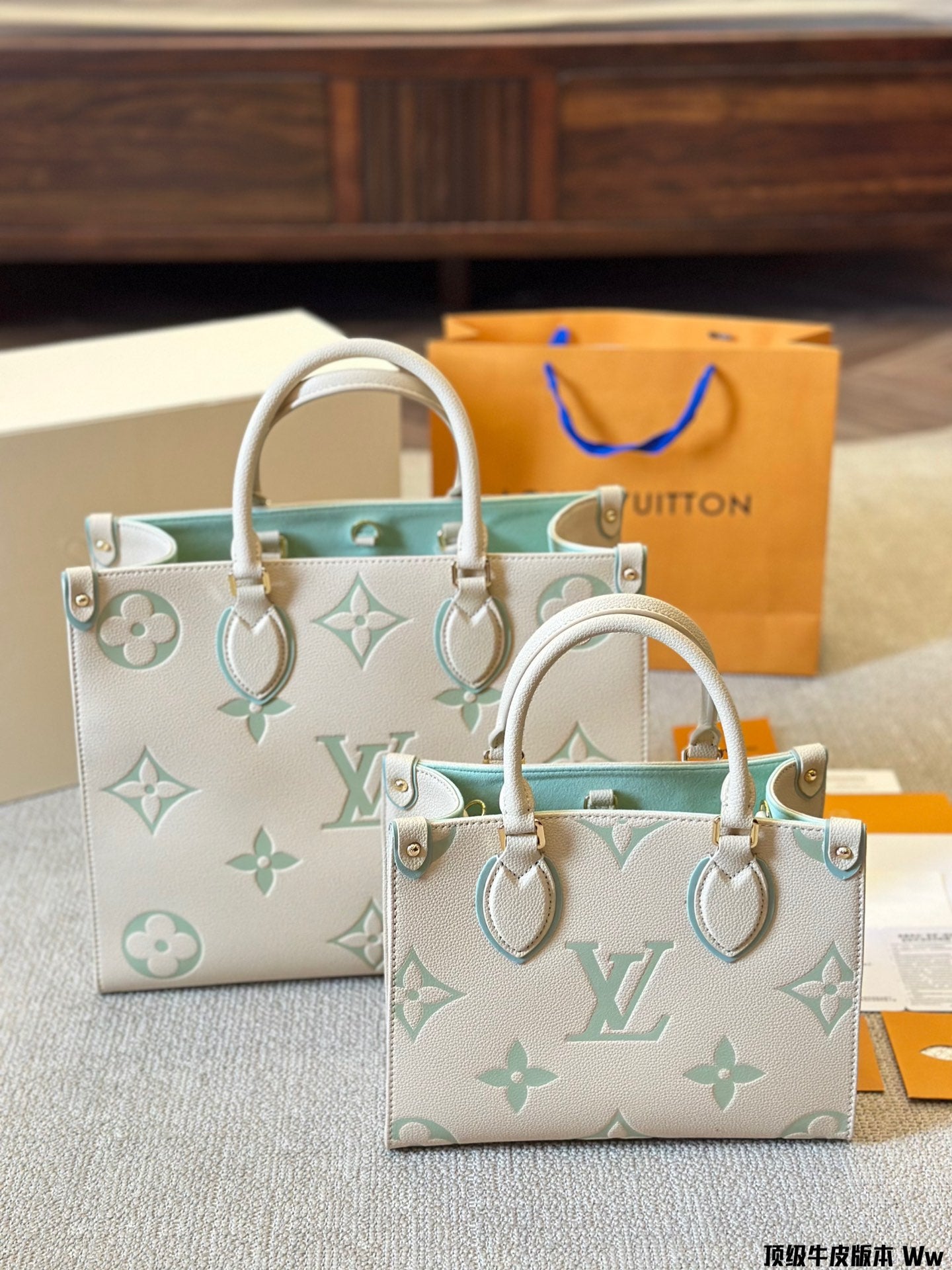 Louis Onthego new arrival tote bag