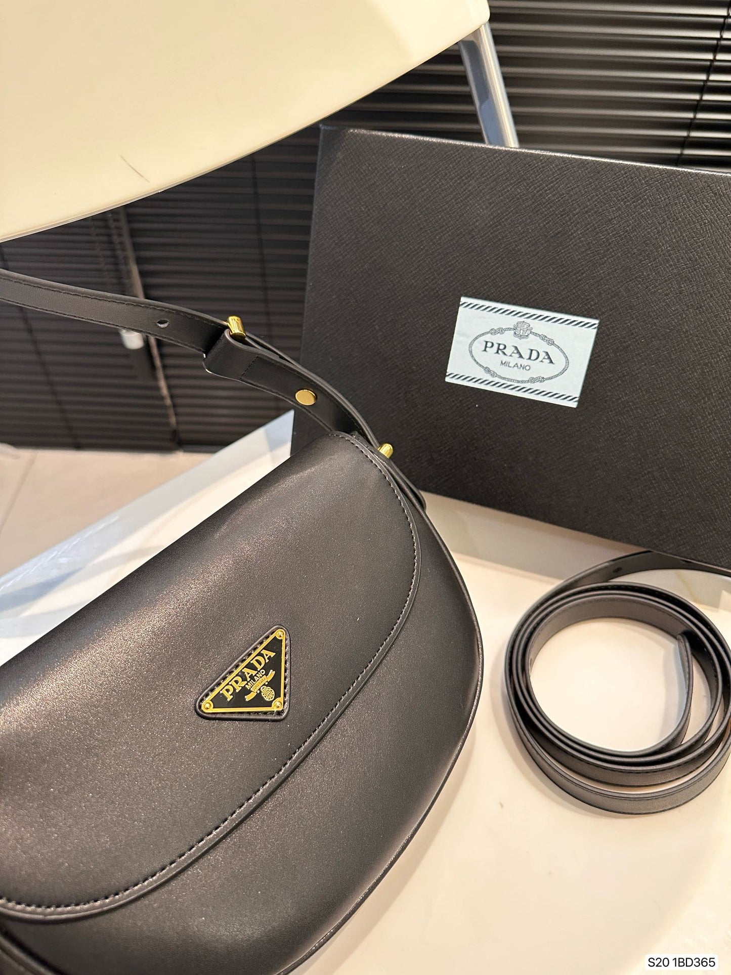 Pra new arrival bag size: 24 * 16 cm