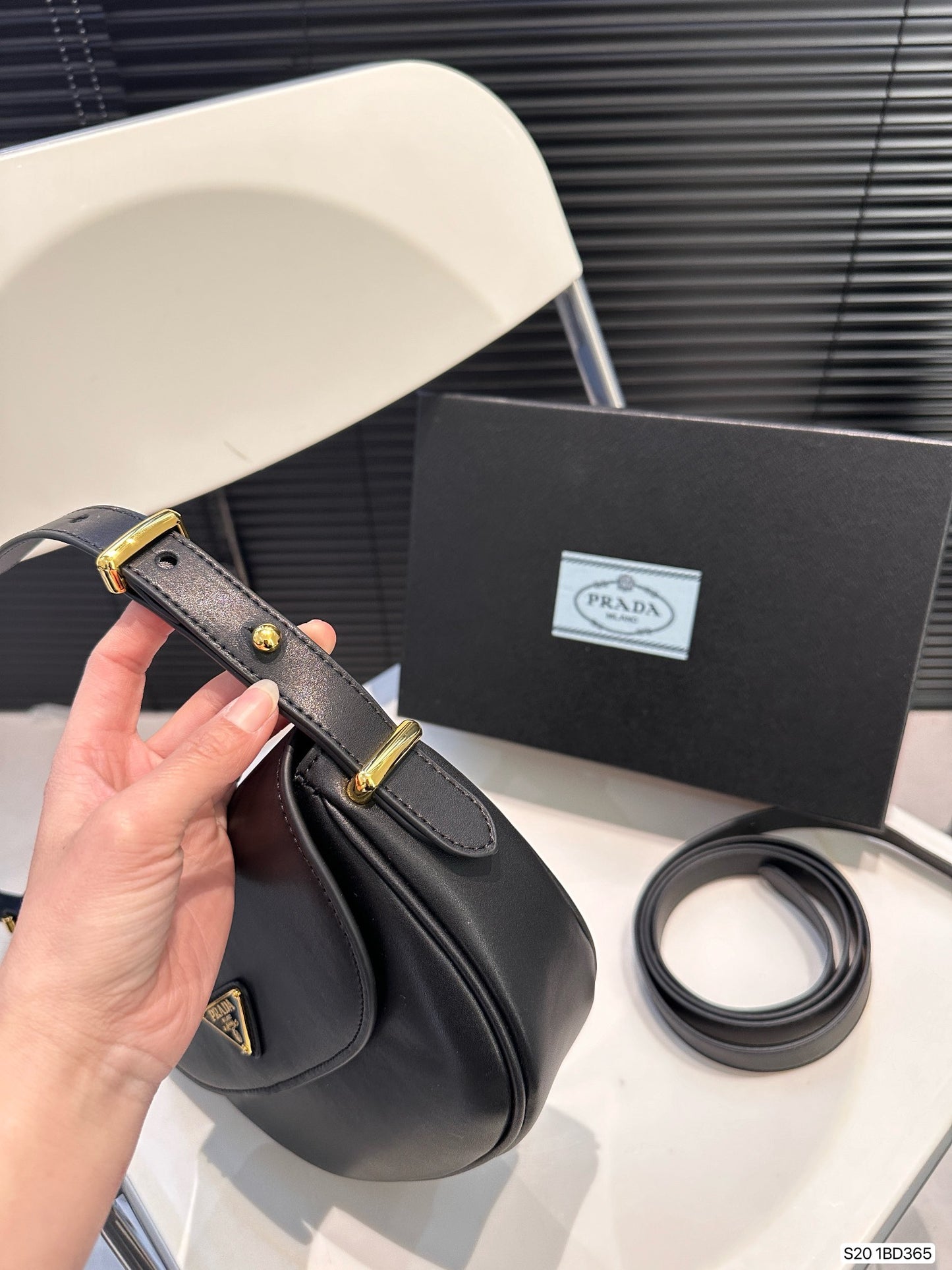 Pra new arrival bag size: 24 * 16 cm