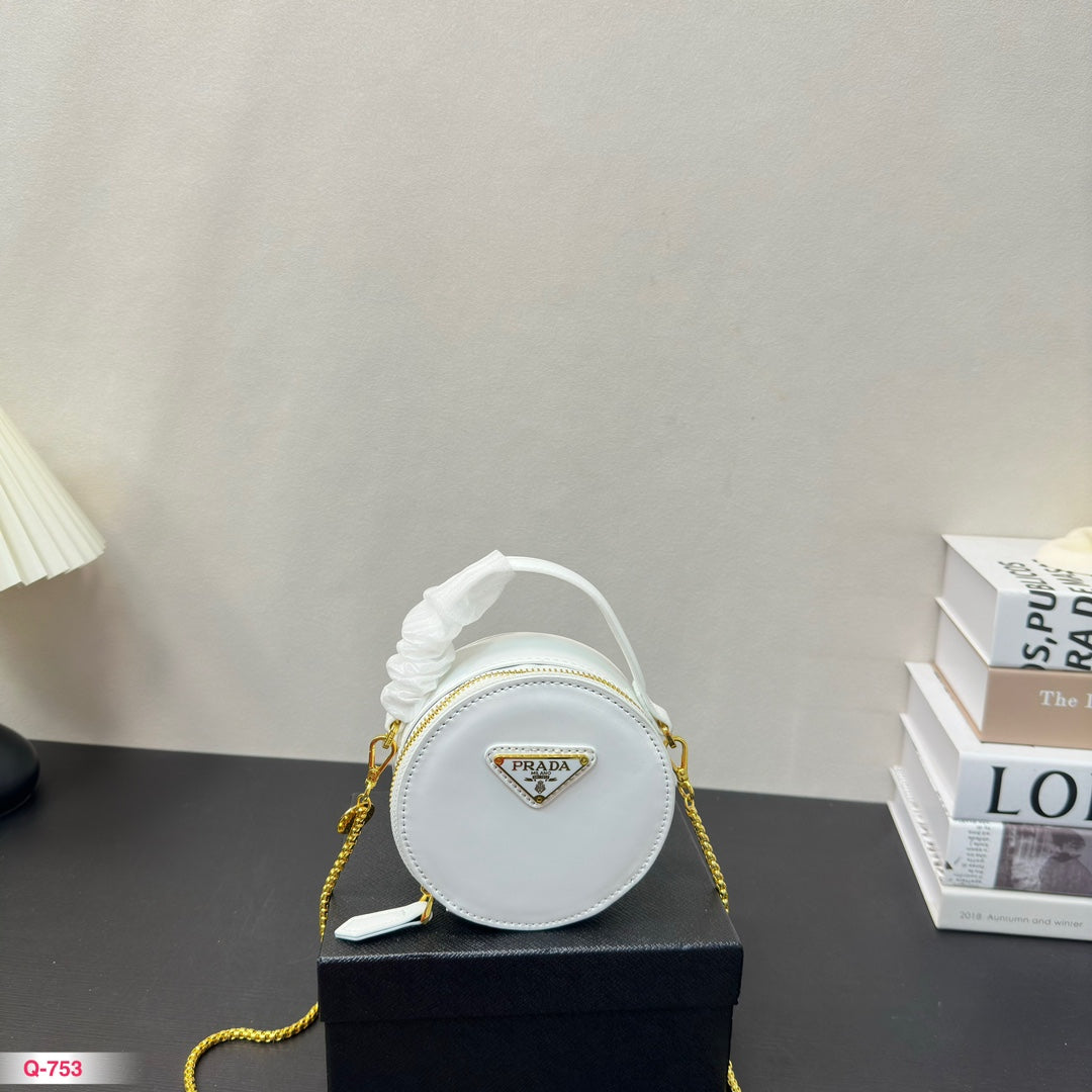 Pra new arrival bag wallet coin wallet size： 12*6*12cm