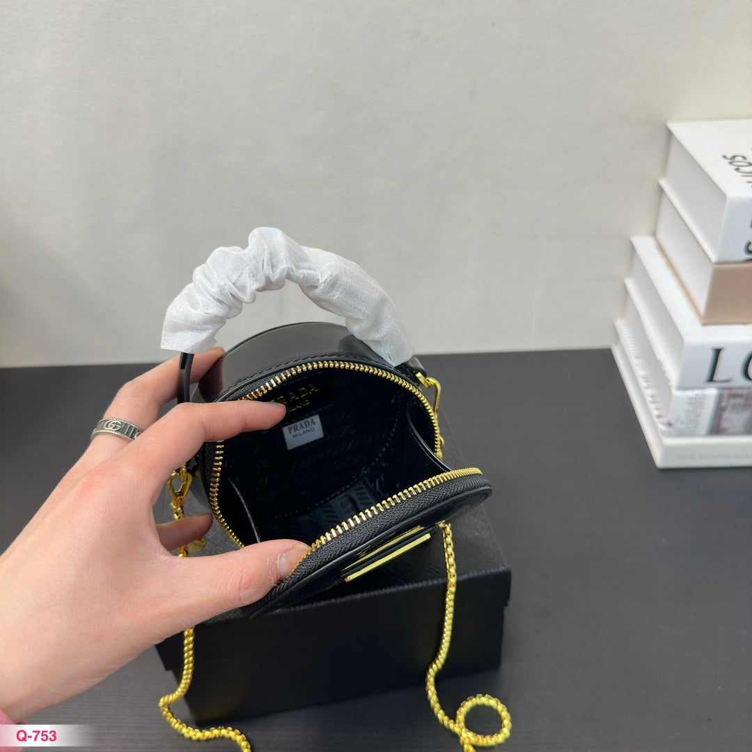 Pra new arrival bag wallet coin wallet size： 12*6*12cm