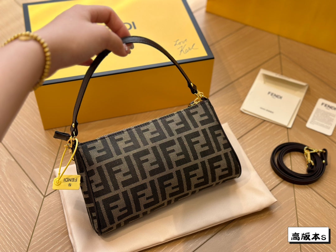 Fen new arrival bag size: 23*14 cm