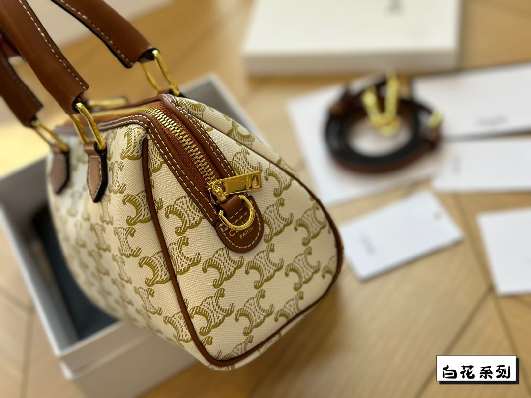 Ce new arrival boston bag size: 19*15 cm