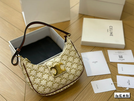 Ce new arrival bag size: 24*14cm