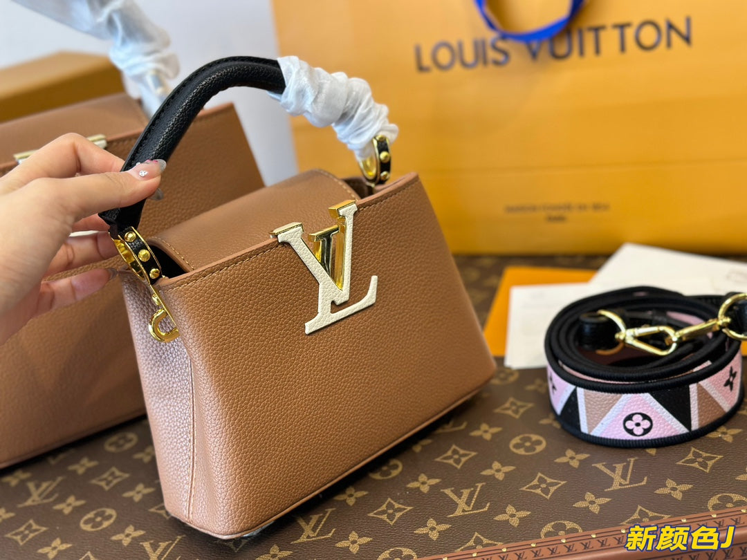 Louis new arrival Capucines monogram bag 02